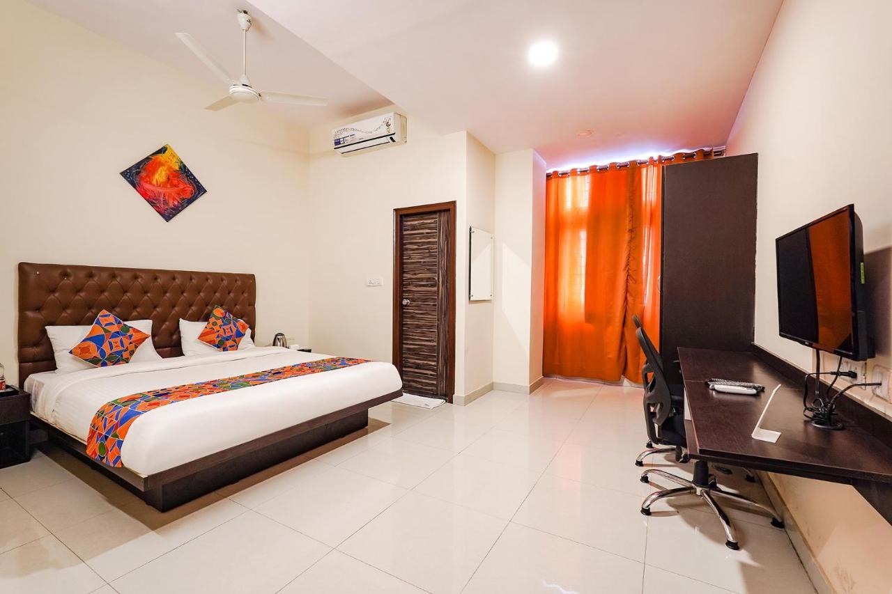 Fabhotel Leela Park Bengaluru Kültér fotó